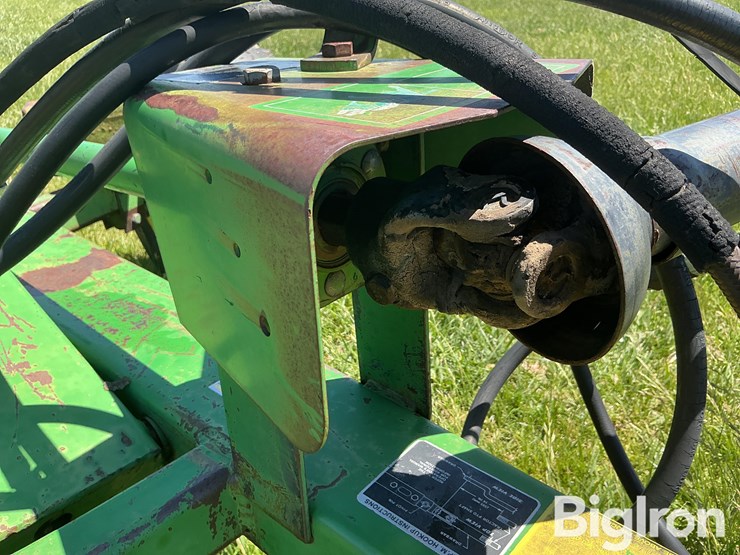 john-deere-450-image-12