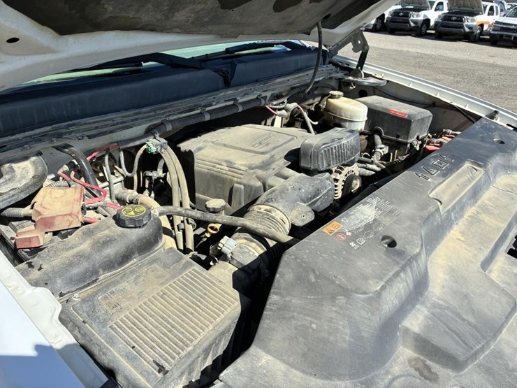 2012-gmc-sierra-2500-image-8