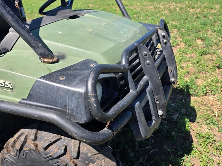 john-deere-gator-image-14