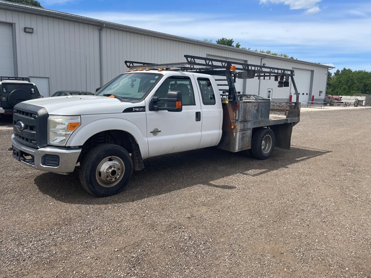 2012-ford-f350-xl-image-1