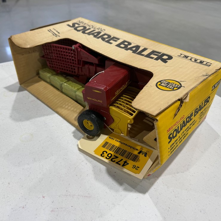 #47263 • New Holland Square Baler Vintage Toy