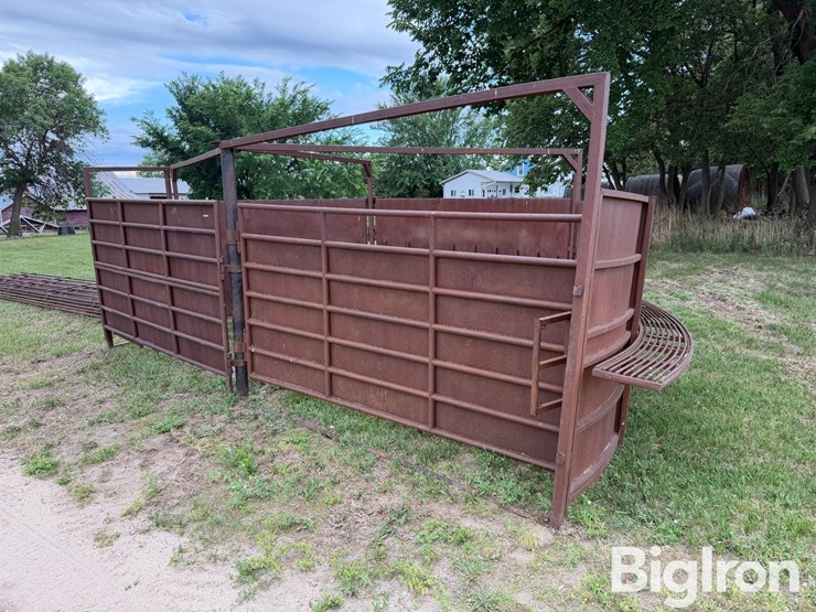 livestock-working-tub-image-1