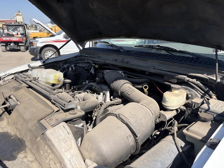 2001-ford-f350-image-8