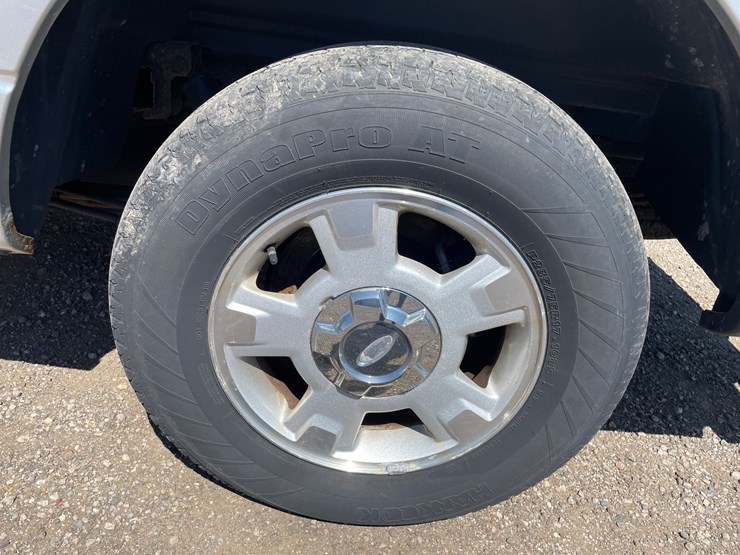 2012-ford-f150-xlt-image-16