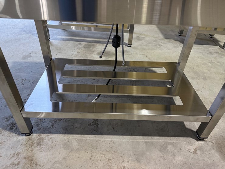 #49817-•-unused-trinity-36"-stainless-steel-sink-image-18