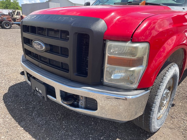 2008-ford-f250-xl-image-12
