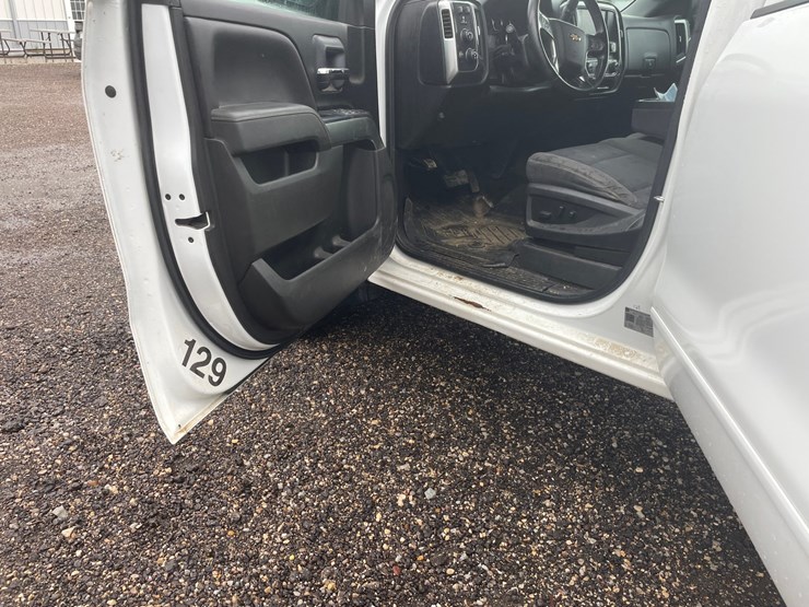 2018-chevrolet-silverado-1500-image-32