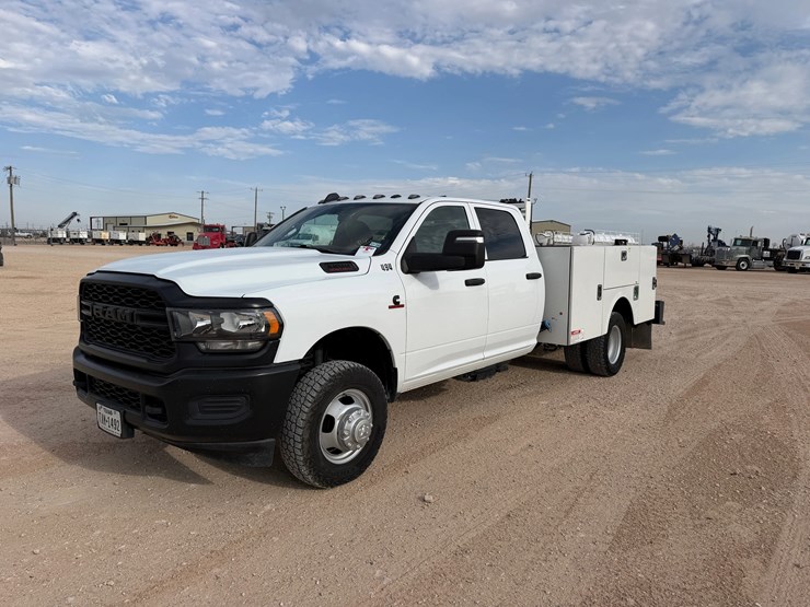 2024-dodge-3500-image-6