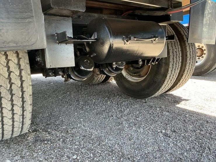 2010-versa-v-bottom-spreader-trailer-image-14