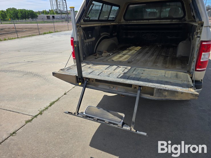 2018-ford-f150-xlt-image-18