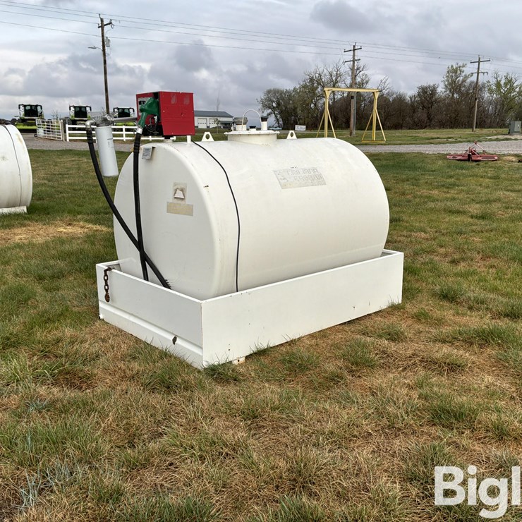 2017 Emiliana Serbator 800-Gal Fuel Barrel