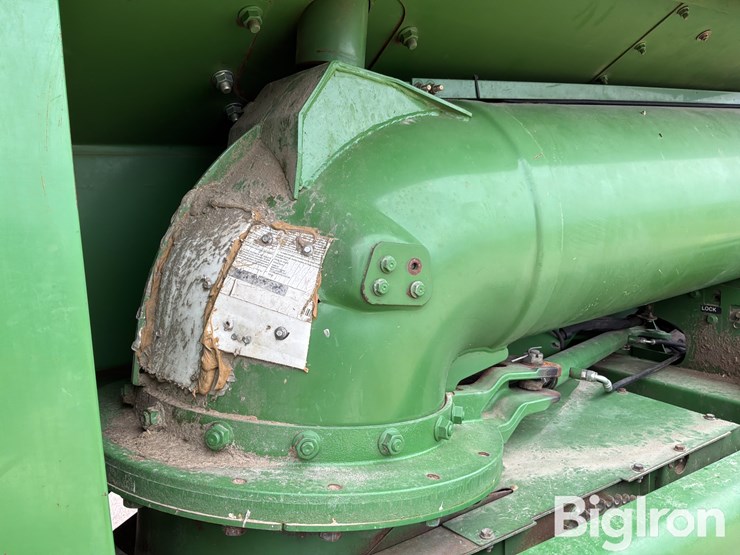 2010-john-deere-9770-sts-image-13
