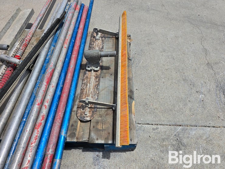 floats-and-handles-image-13