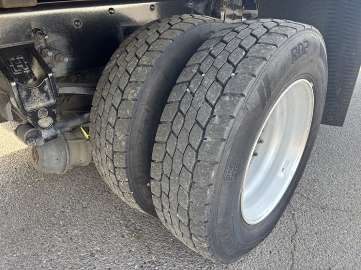 2016-ford-f650-sd-image-10