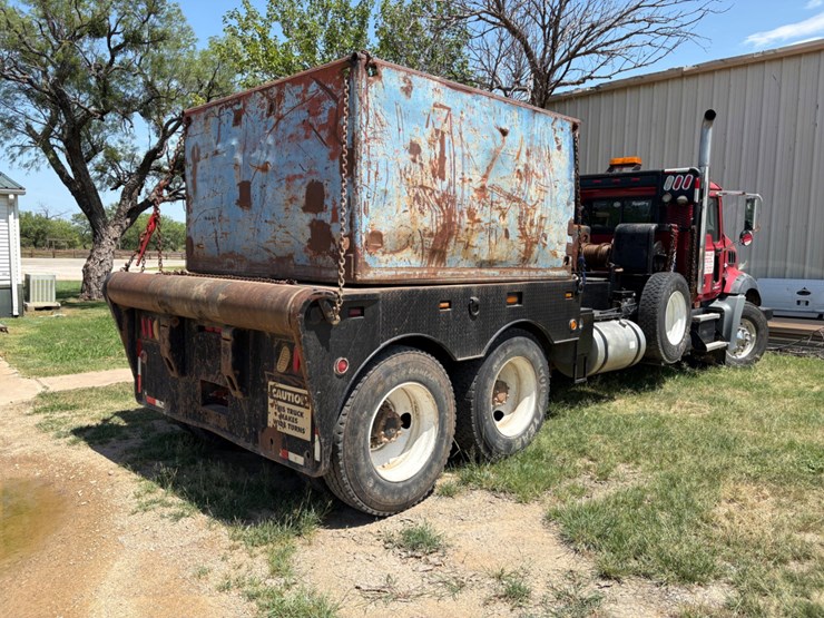 2009-mack-granite-t/a-daycab-winch-bed-truck-image-4