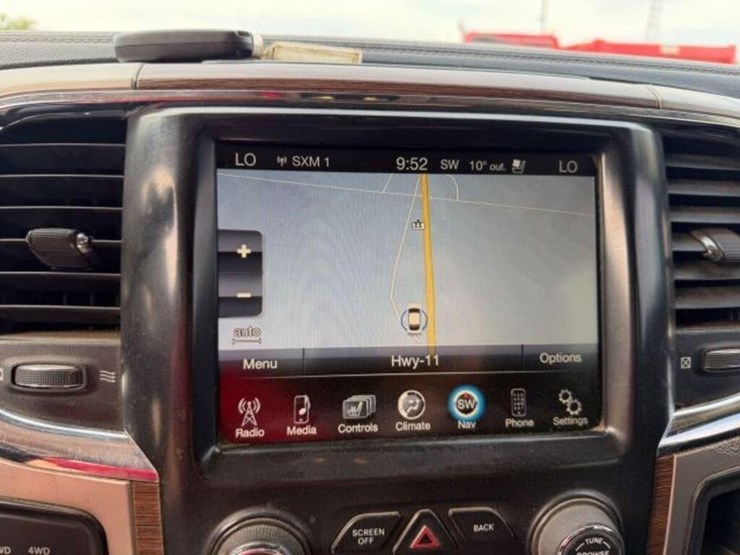 2015-ram-2500-hd-image-15