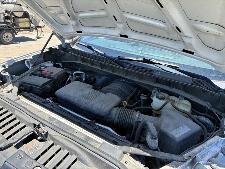2019-chevrolet-silverado-1500-image-8