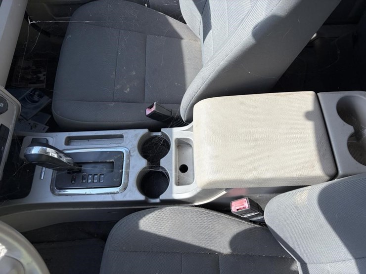 2009-ford-escape-hybrid-image-17