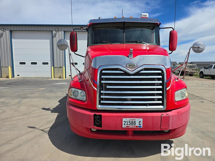2007-mack-cxn613-vision-t/a-truck-tractor-image-2