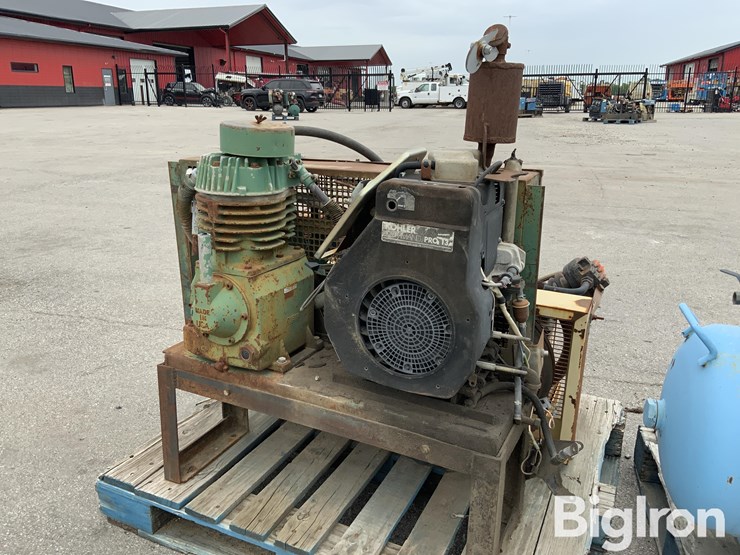 massey-ferguson-730-image-16