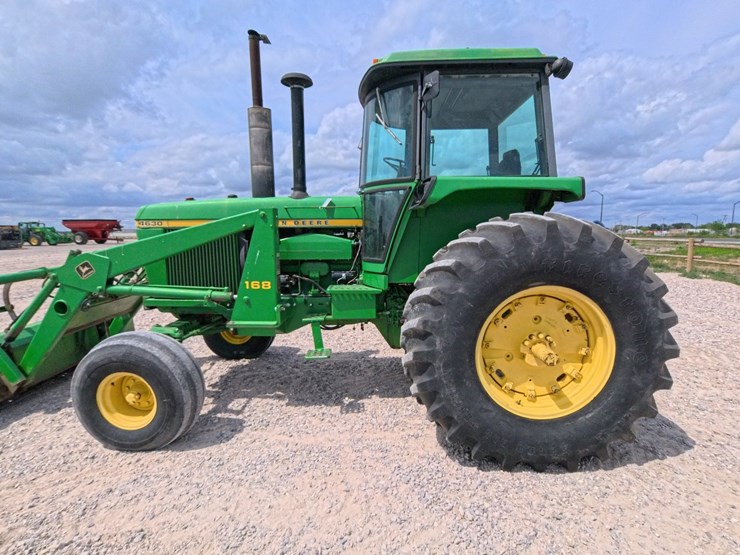 john-deere-4630-image-43