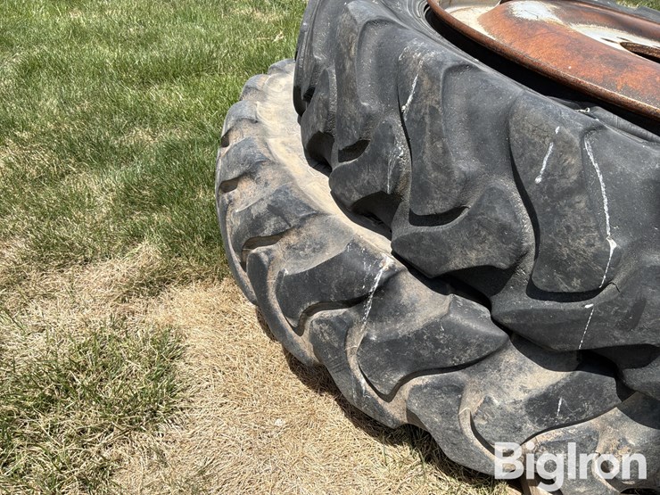 miller-sprayer-wheels-&-380/90r46-tires-image-11