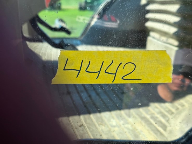 john-deere-7230r-image-47