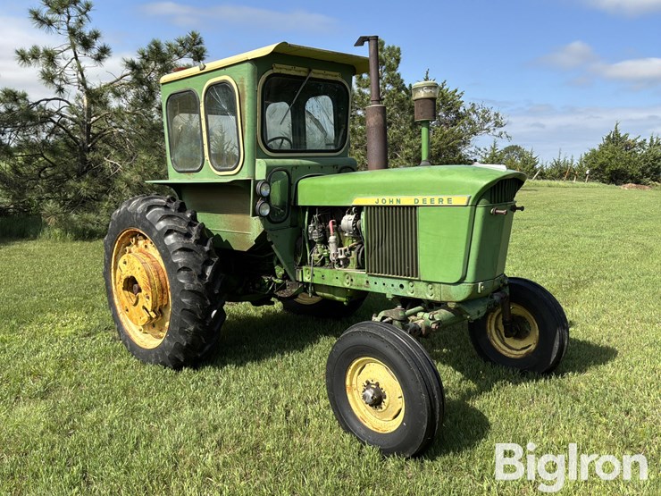 1965-john-deere-3020-image-3