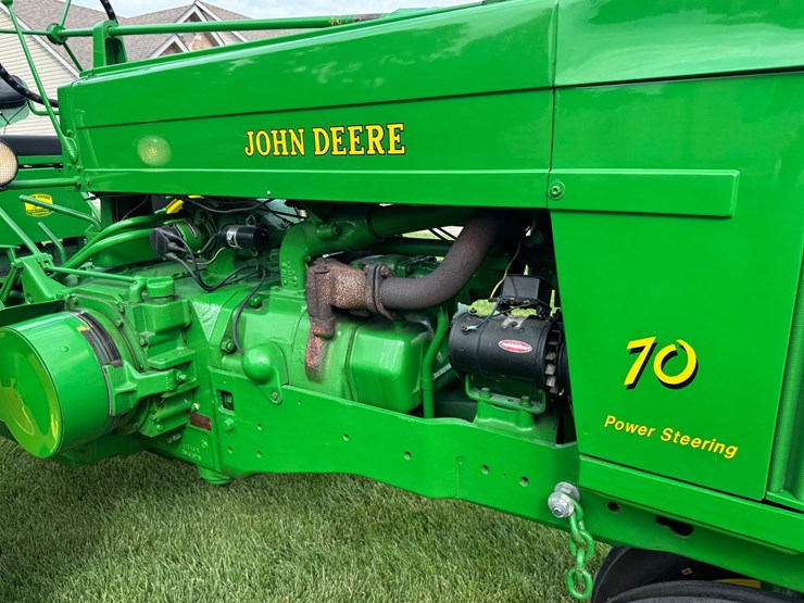 john-deere-70-image-33