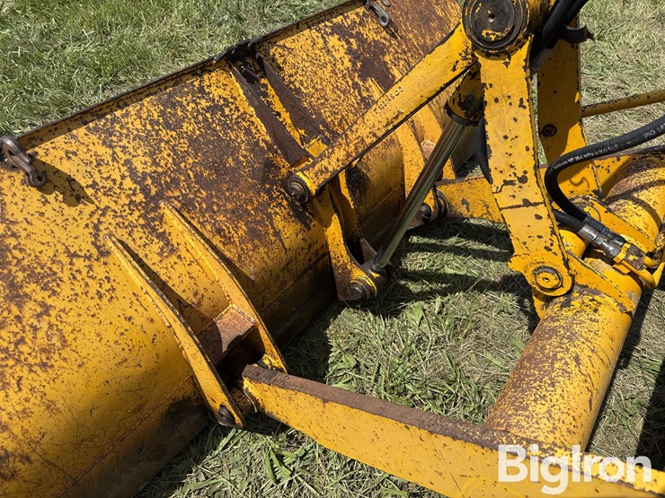 1986-deere-210c-image-16