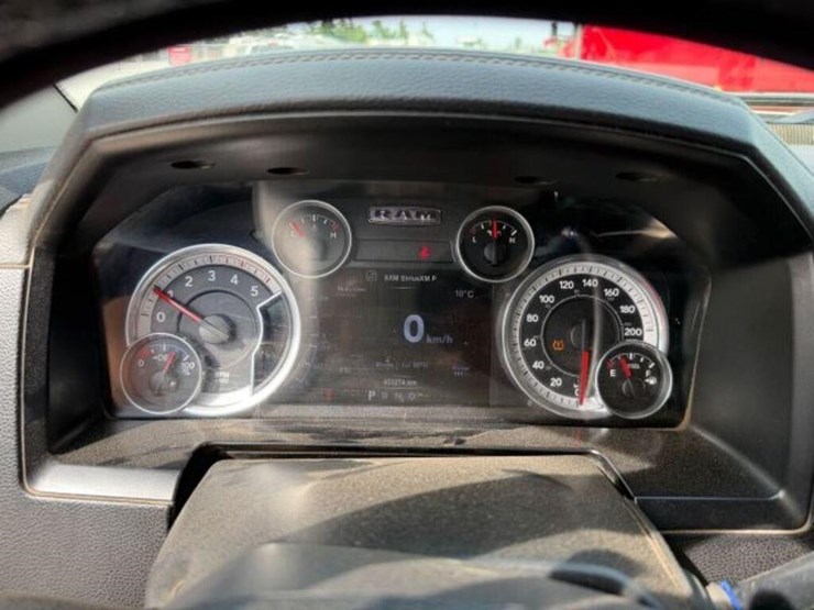 2015-ram-2500-hd-image-10