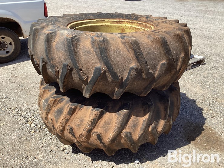 john-deere-4430-image-3