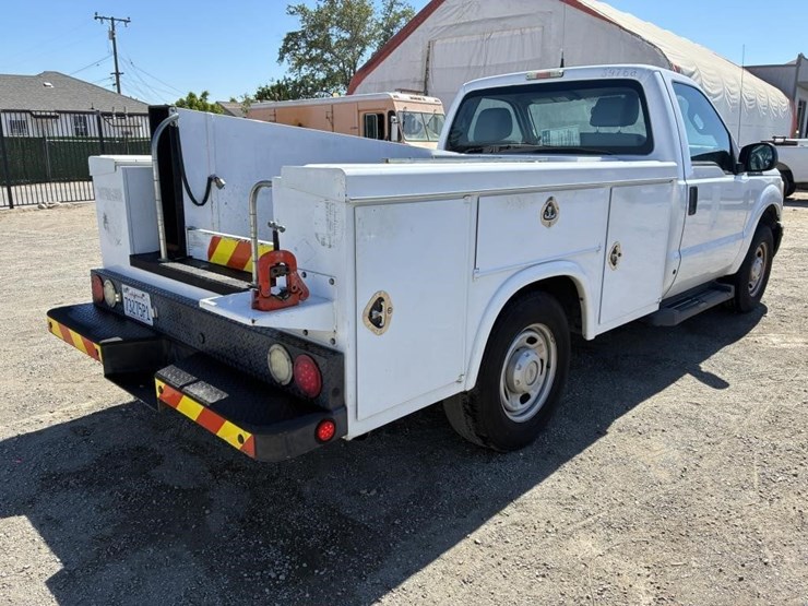 2013-ford-f250-image-3