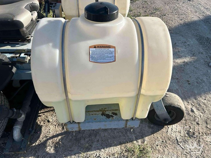 2019-hustler-super-z-w/-commercial-spray-and-slurry-recovery-system-image-39