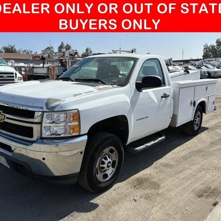 2011 CHEVROLET SILVERADO 2500