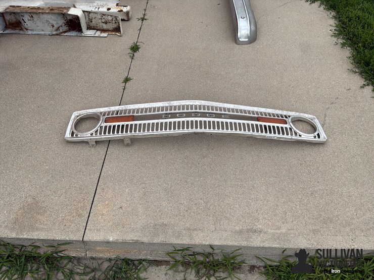 dodge-aluminum-grill-image-2