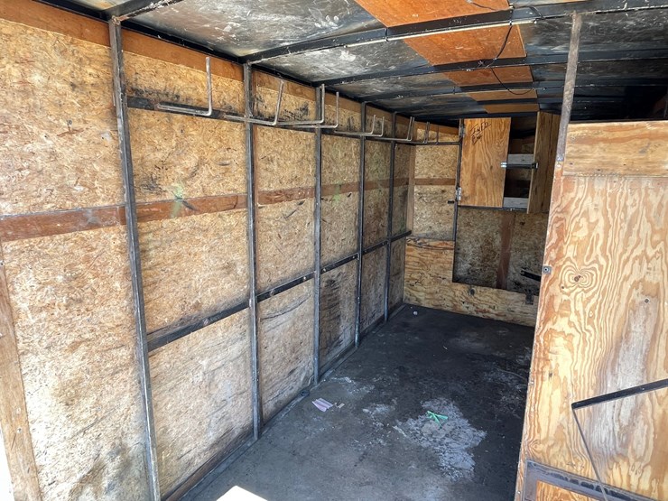 #2862-•-2017-pace-tandem-axle-enclosed-trailer-(has-wi-title)-image-18