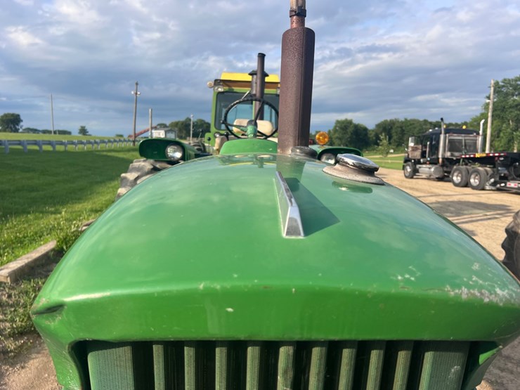 john-deere-4000-image-31