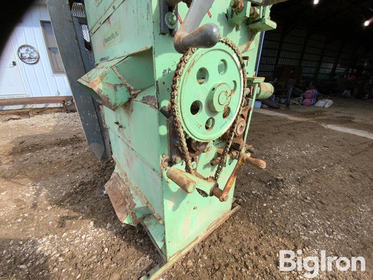roskamp-k-image-13