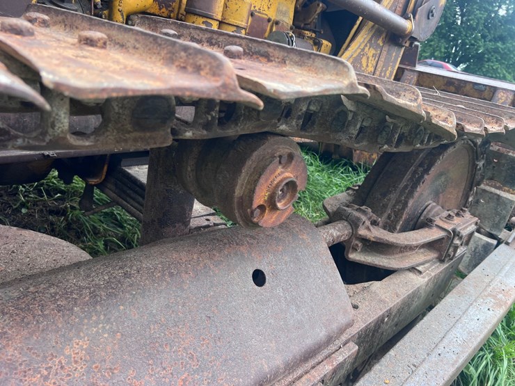 #2047-•-cat-dozer-image-12