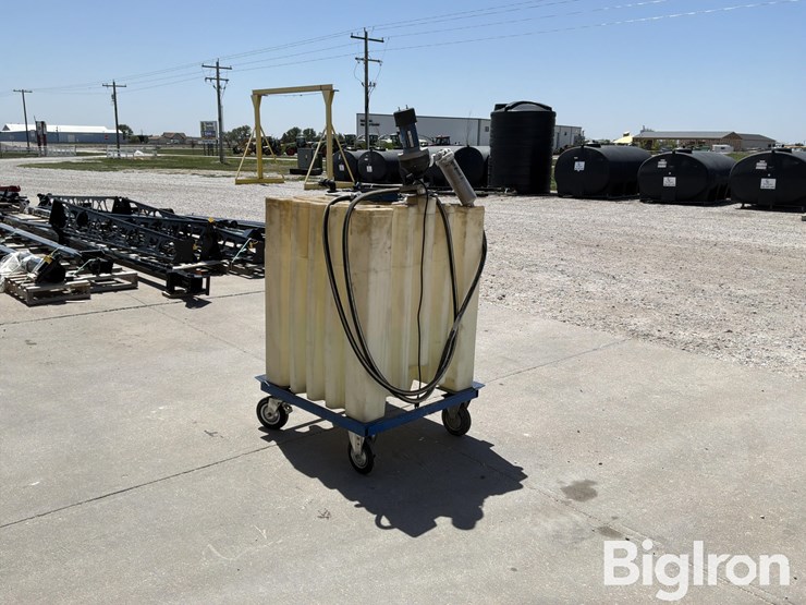 diesel-exhaust-fluid-pump-&-bulk-tank-image-7