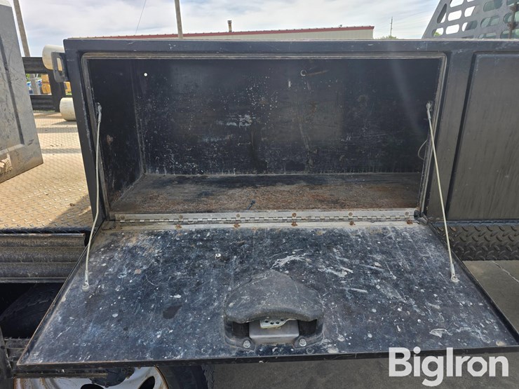 2019-ford-f550-xl-image-12