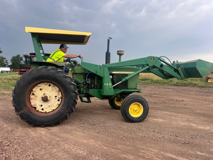john-deere-4020-image-58