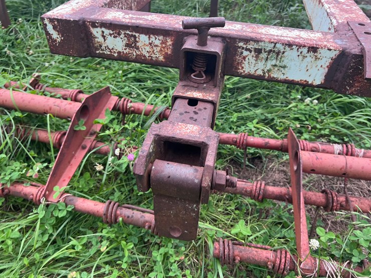 #2048-•-sunflower-chisel-plow-image-4