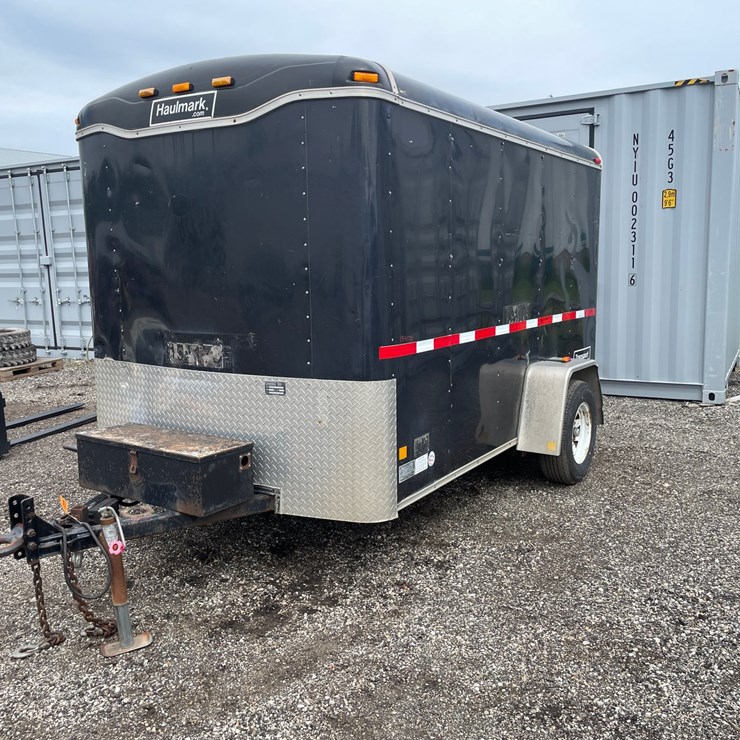 #2865 • 2004 Haulmark Enclosed Trailer