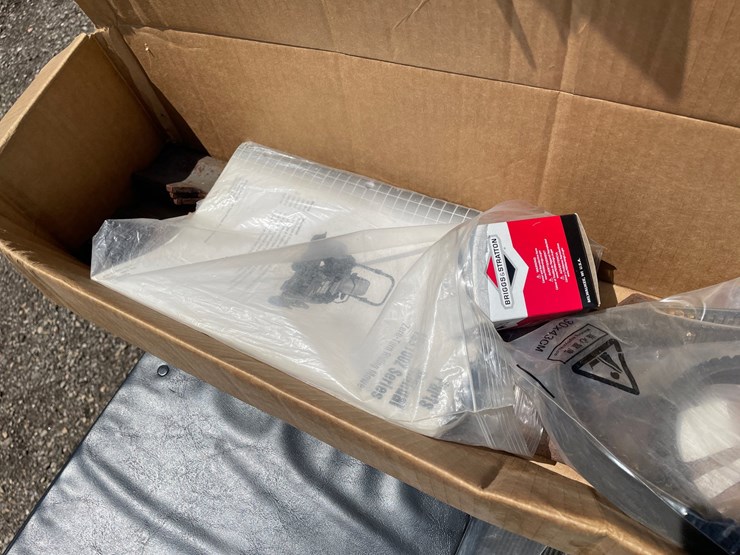 #2873-•-ferris-60"-zero-turn-lawn-mower-image-29