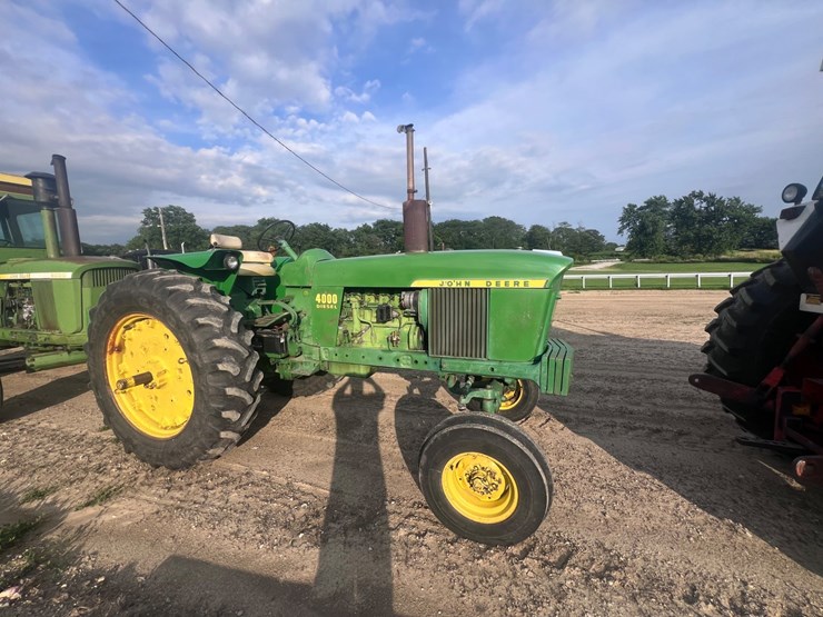 john-deere-4000-image-4