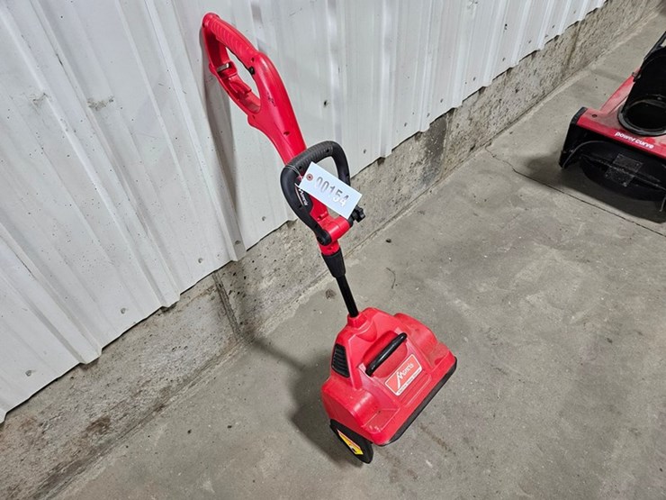 #154-•-mantis-electric-snow-shovel-image-2