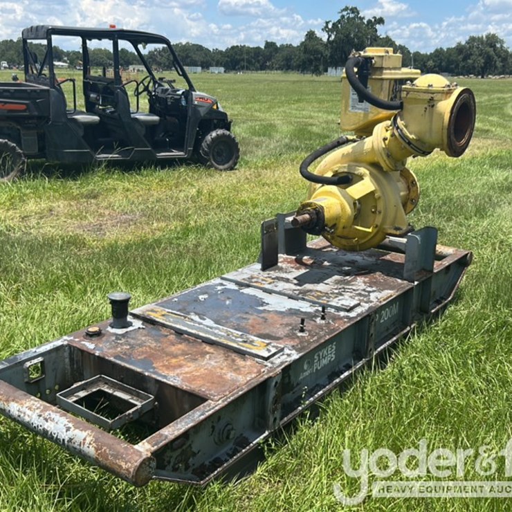 8" Trash Waterpump, Skid Mounted, (No Engine, Missing Pump Parts)