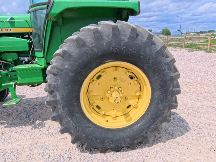 john-deere-4630-image-44